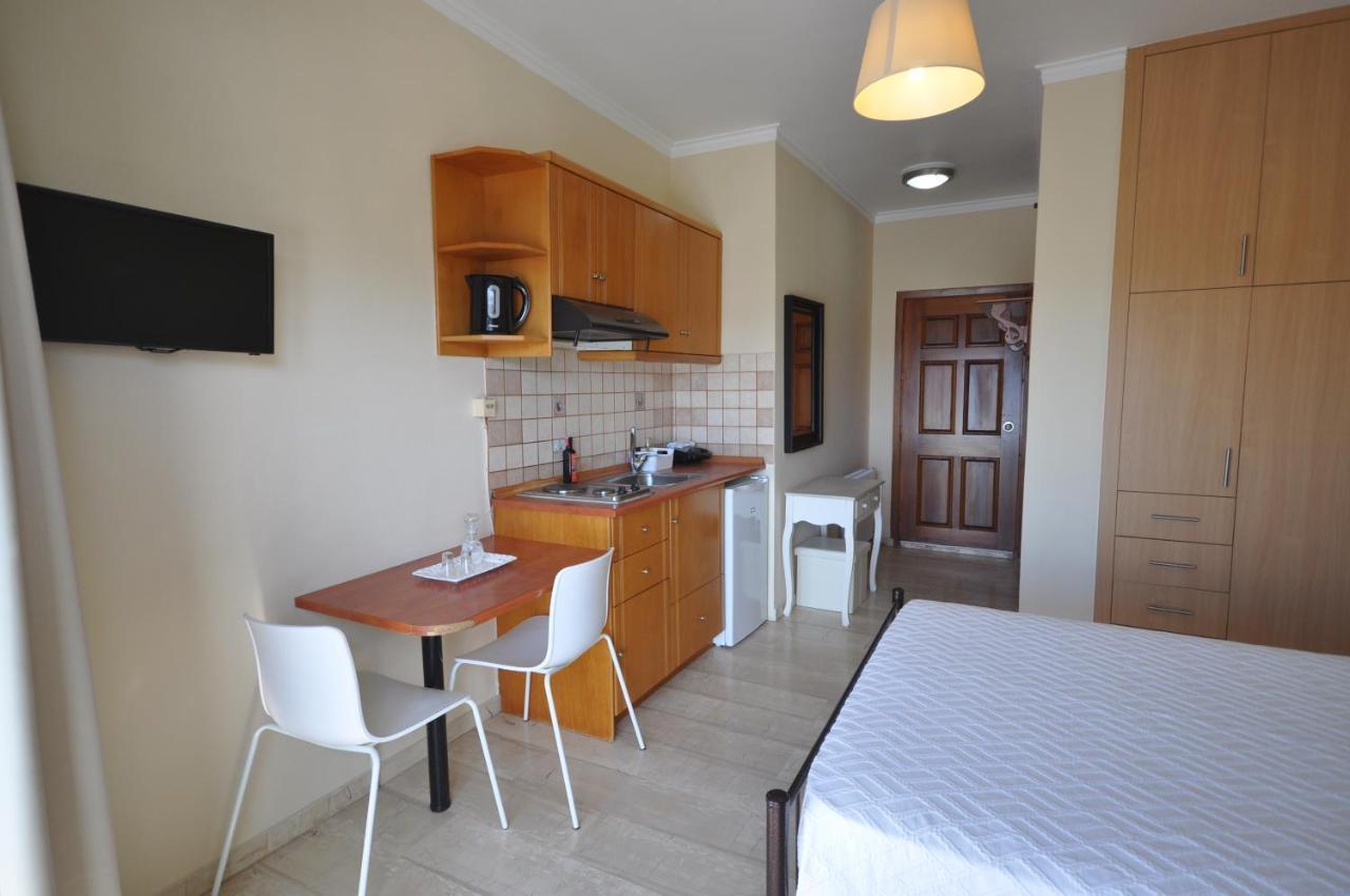 Apartments Chania Ханя Екстериор снимка
