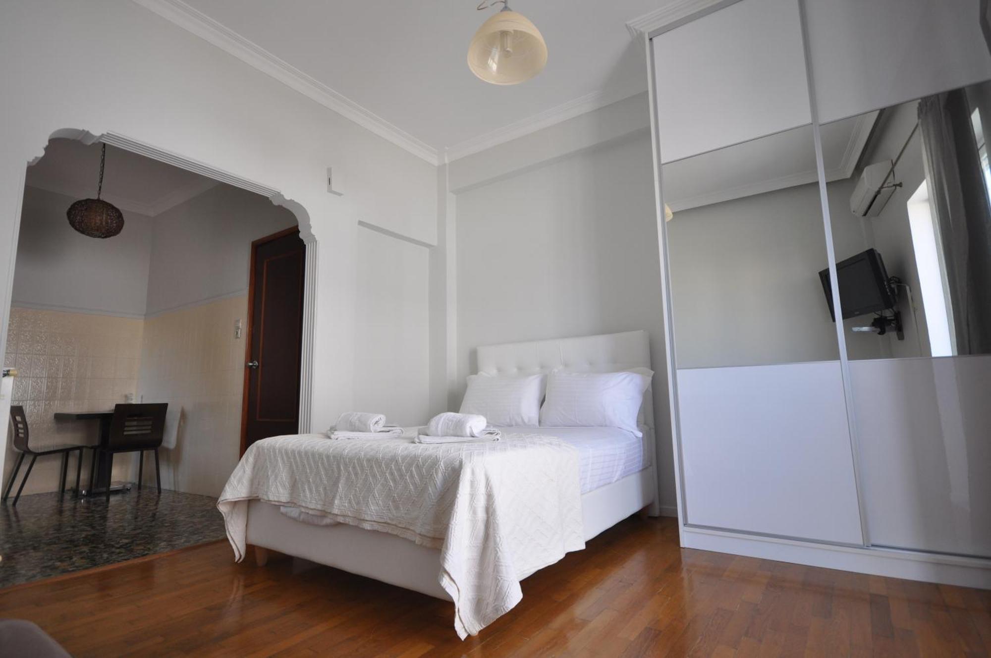 Apartments Chania Ханя Екстериор снимка